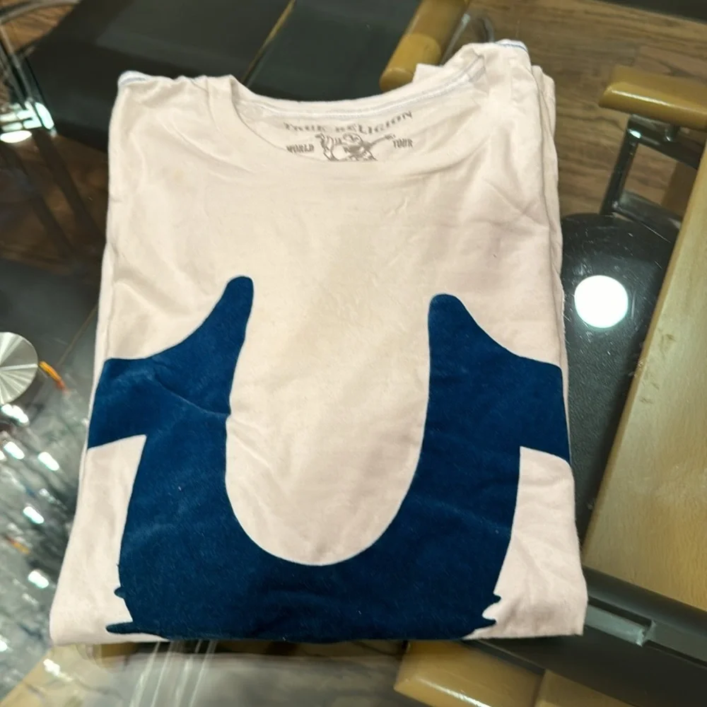 TRUE RELIGION TEE